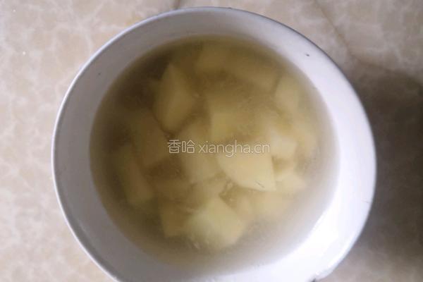 糖浆土豆的做法图解3