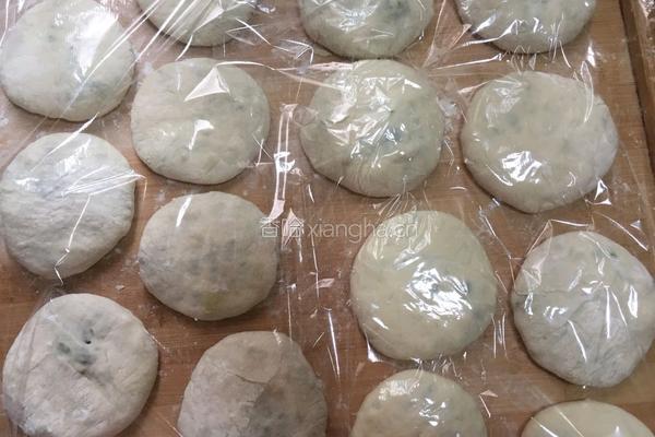 韭菜鸡蛋虾皮煎饼的做法图解7