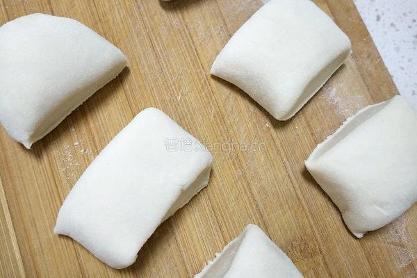 豆沙发面饼的做法图解3
