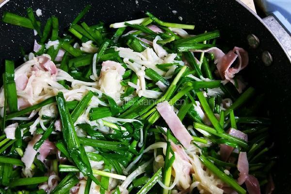 金针菇炒韭菜的做法图解19