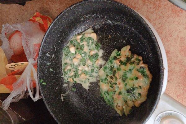 菲菜玉米饼的做法图解6