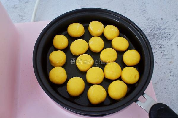 胡萝卜奶香小饼的做法图解14