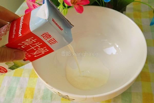 牛奶米饭煎饼的做法图解2