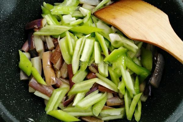 尖椒烧茄子的做法图解12