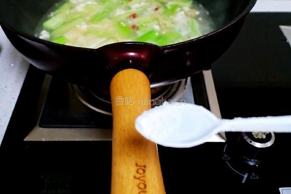 丝瓜豆腐汤的做法图解6