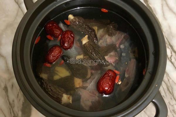 乌鸡羊肚菌的做法图解2