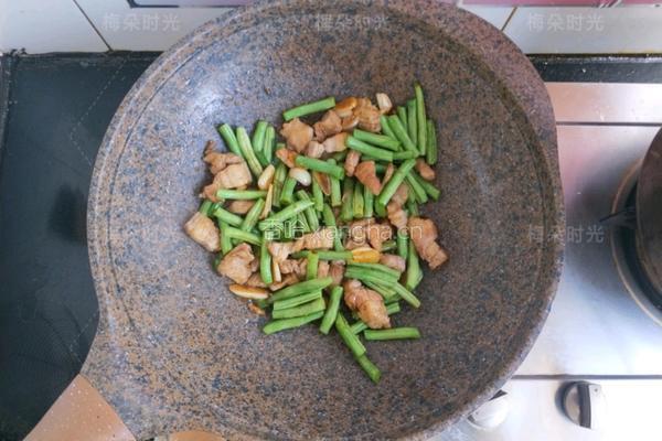 豆角焖面的做法图解7