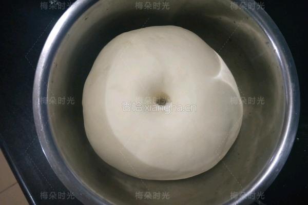 花朵豆沙面包的做法图解8