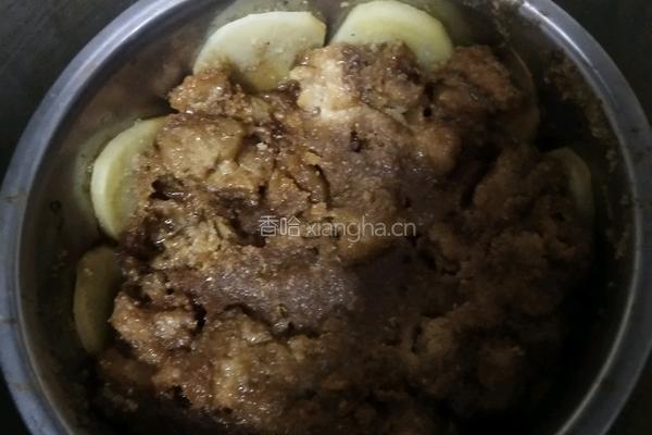 粉蒸肉的做法图解2