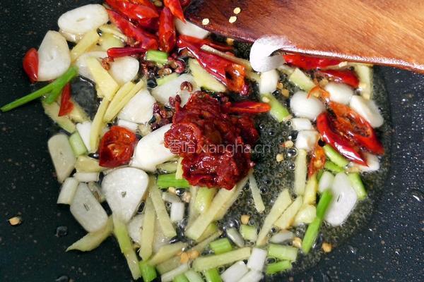 干煸豆角的做法图解7