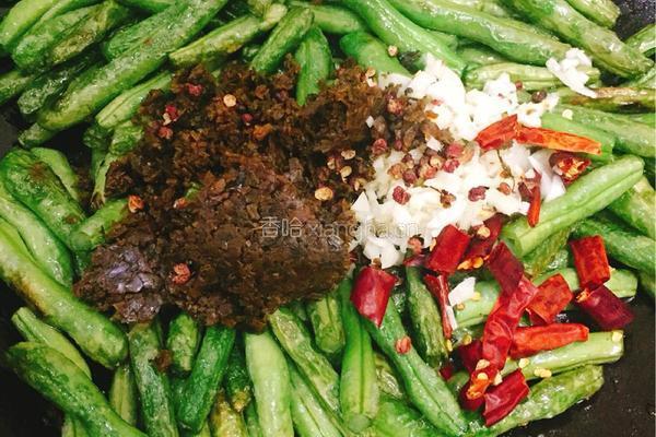 芽菜干扁四季豆的做法图解6