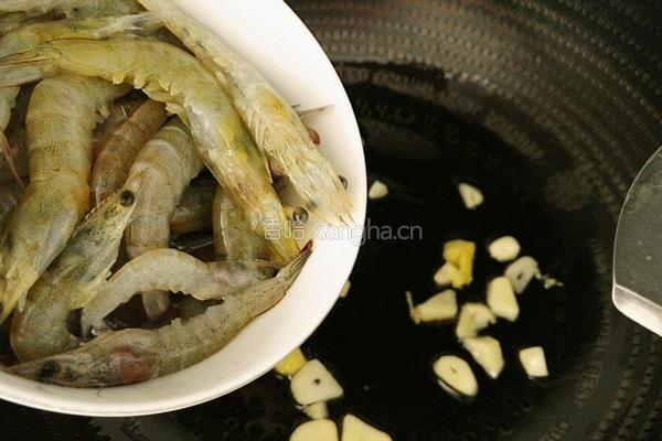 丝瓜鲜虾豆腐羹的做法图解7