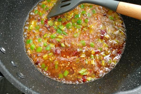 凉拌香辣茄子的做法图解11
