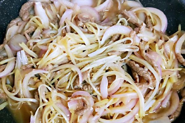 土豆洋葱炒肉的做法图解24