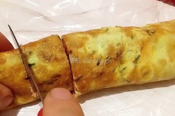 火腿鸡蛋卷的做法图解11