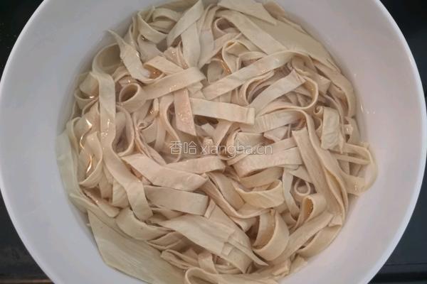 凉拌豆腐皮的做法图解6