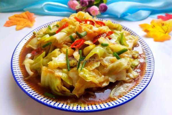 酸辣手撕包菜的做法图解1