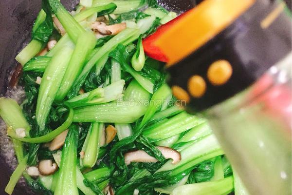 香菇油菜的做法图解6