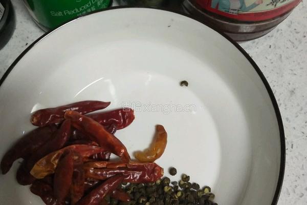 麻辣龙虾尾的做法图解4