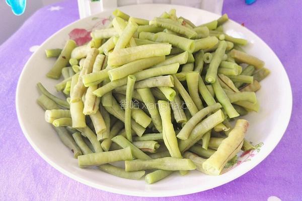 玉米炒豇豆的做法图解4