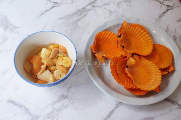 蒜蓉粉丝蒸扇贝的做法图解3