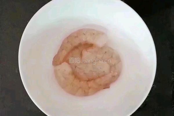 虾仁时蔬鸡蛋饼 (宝宝辅食）的做法图解1