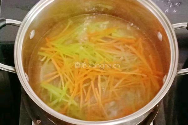 虾仁时蔬鸡蛋饼 (宝宝辅食）的做法图解6