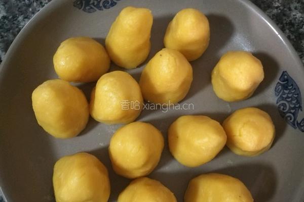 杂粮窝窝三人的做法图解3