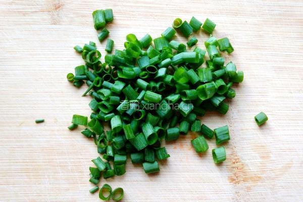 小葱拌豆腐的做法图解3