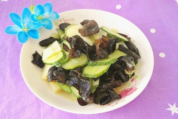 土豆黄瓜炒木耳的做法图解13