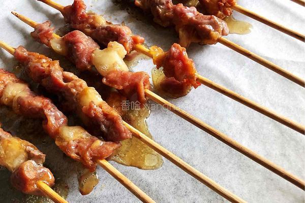 烤羊肉串的做法图解3