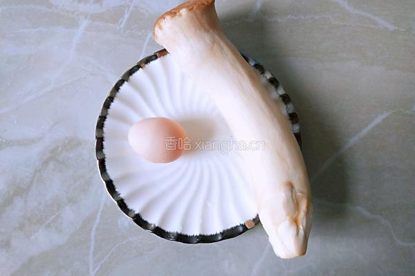 香酥杏鲍菇的做法图解1