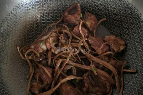 排骨茶树菇的做法图解9
