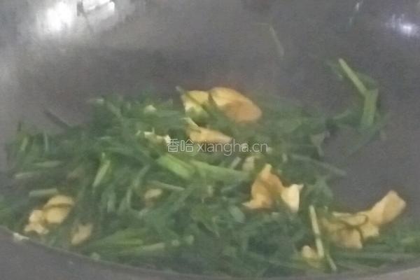 韭菜炒鸡蛋的做法图解6