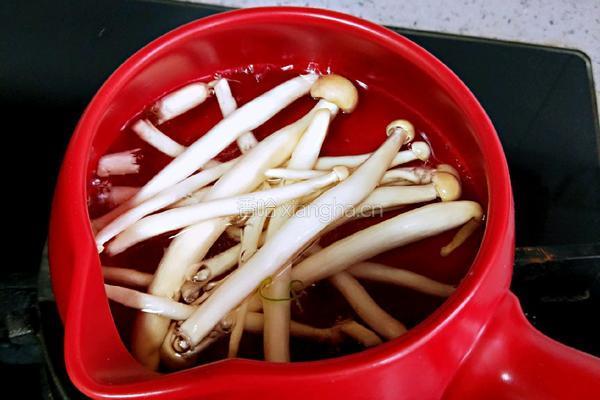 菌汤龙须菜的做法图解5