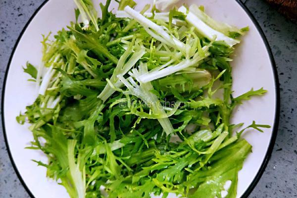 牛油果沙拉的做法图解4