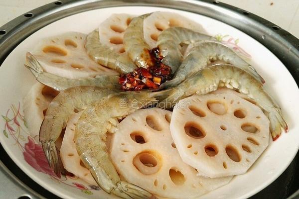 蒜香莲藕虾的做法图解11