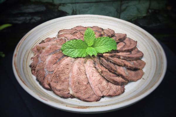 白切牛肉的做法图解10