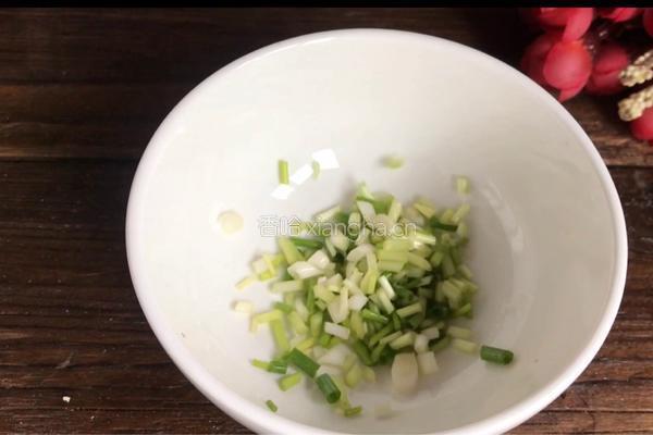 辣椒酱拌空心菜梗（减肥版）的做法图解7