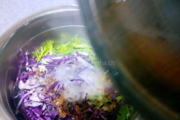 紫甘蓝拌苦菊的做法图解11