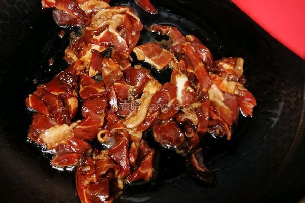 蒜薹炒肉的做法图解14