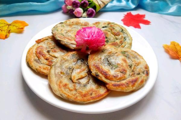饺子皮葱油饼的做法图解18