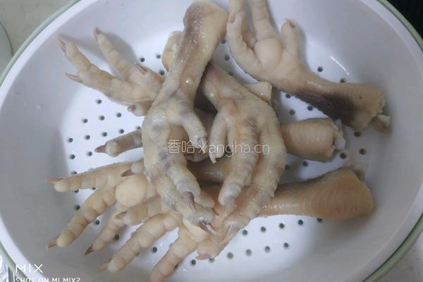 泡椒凤爪的做法图解7