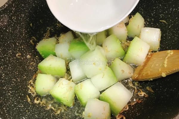 虾皮烩冬瓜的做法图解8