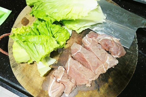 生菜牛肉水饺的做法图解2