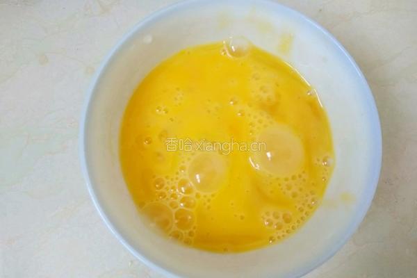 黄瓜炒鸡蛋的做法图解2