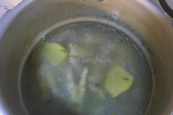 香辣鸡脚的做法图解2