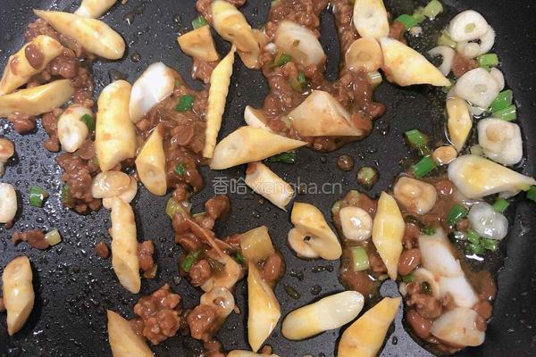 香煎泡嫩笋豆腐的做法图解8