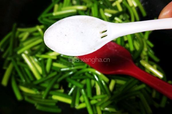 蒜薹炒鸡蛋的做法图解14