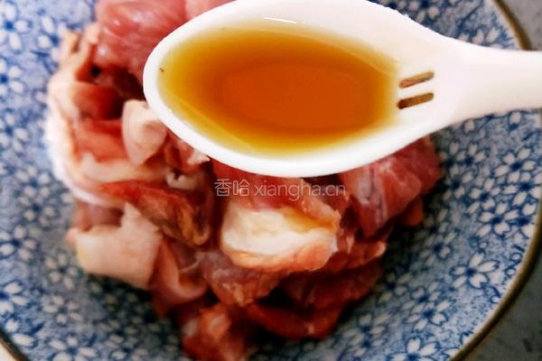 杏鲍菇炒肉片的做法图解4